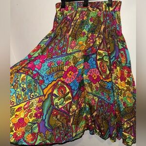 Beautiful Vintage BOHO Multicolor Floral Artsy  flowy Midi Skirt